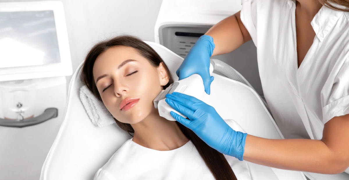 Does a co2 laser work for facial wrinkles in Mesa, AZ | Emily Frost Aesthetics